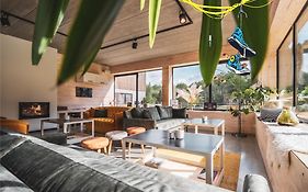 Daft Hotel & Glamping